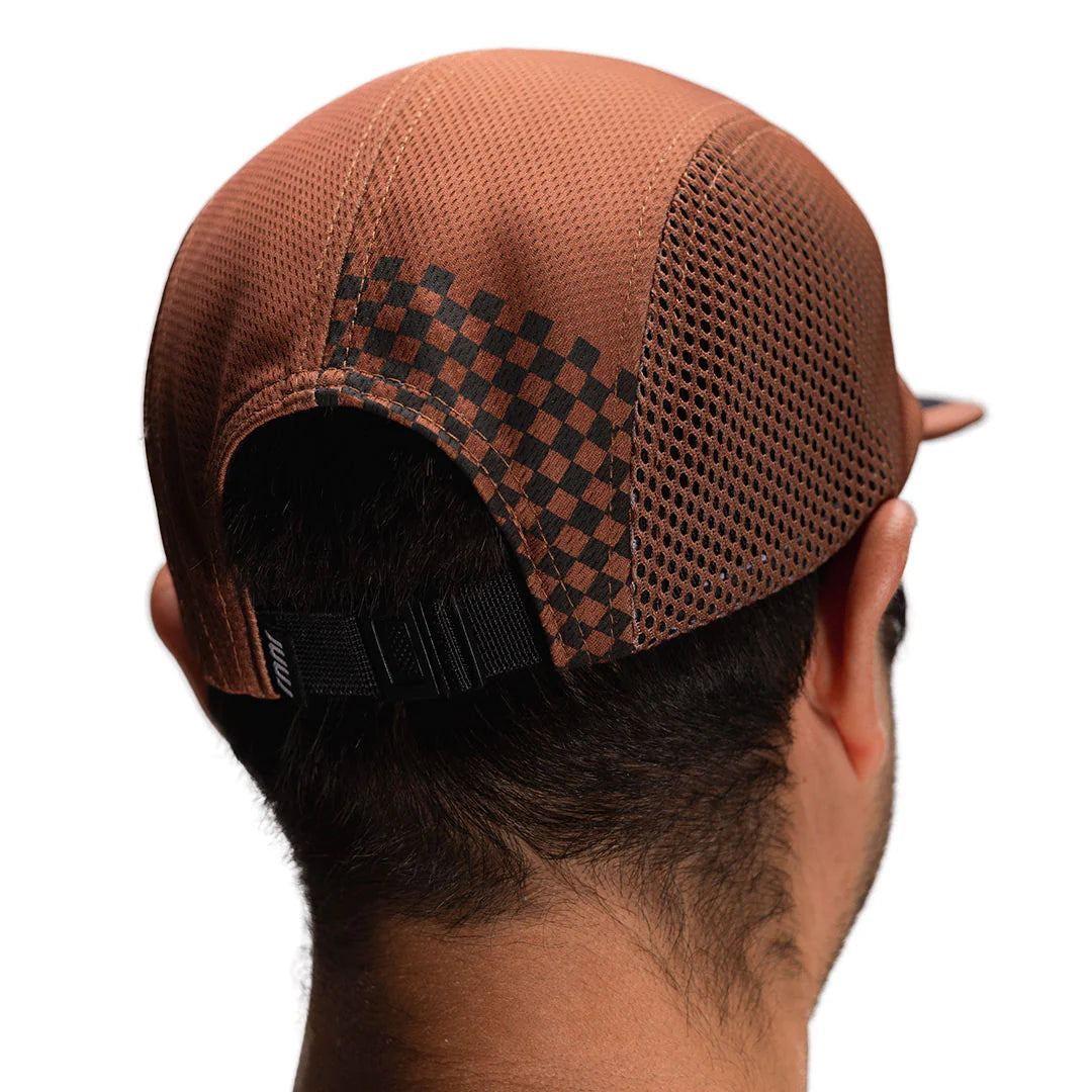 rnnr Distance Hat: Dunes (Brown)