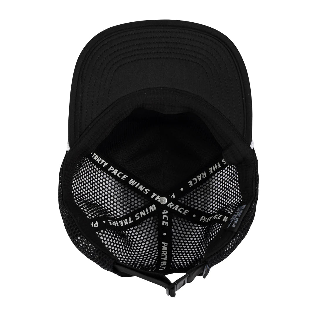 rnnr running trucker hat: take it easy (black/white)