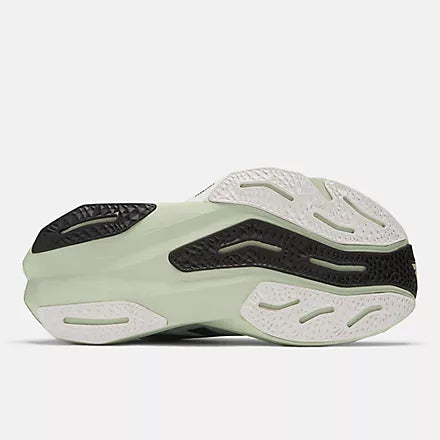 Women's New Balance FuelCell Rebel (Clay Ash/White/Black)